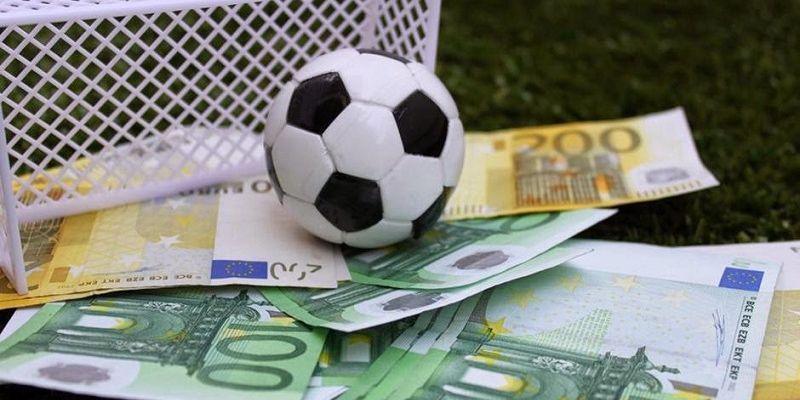 Kèo cá cược trực tuyến trong bóng đá là gì?