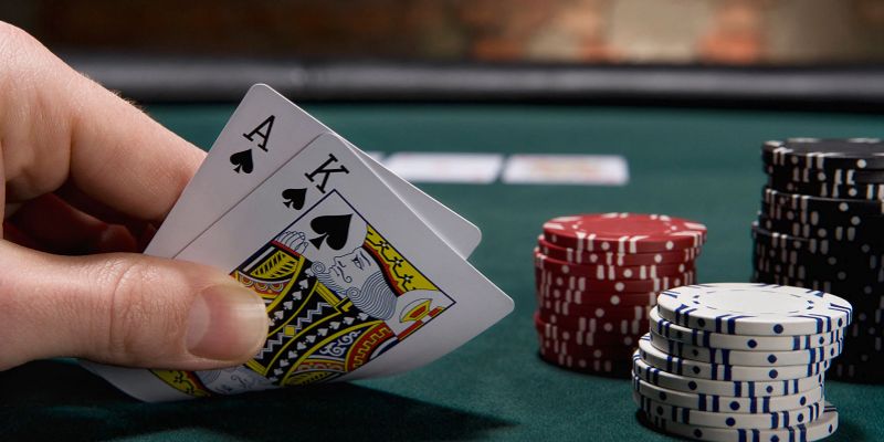 Hướng dẫn chơi Poker chi tiết nhất dành cho những người mới