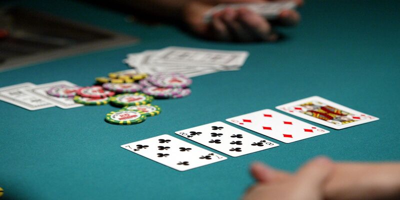 Tại sao cần chọn bộ tẩy, không chơi nhiều hand poker?